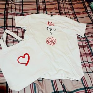 This is a fun little bundle you can get for Valentine’s Day ❤️size (XS,S,M,L,XL)